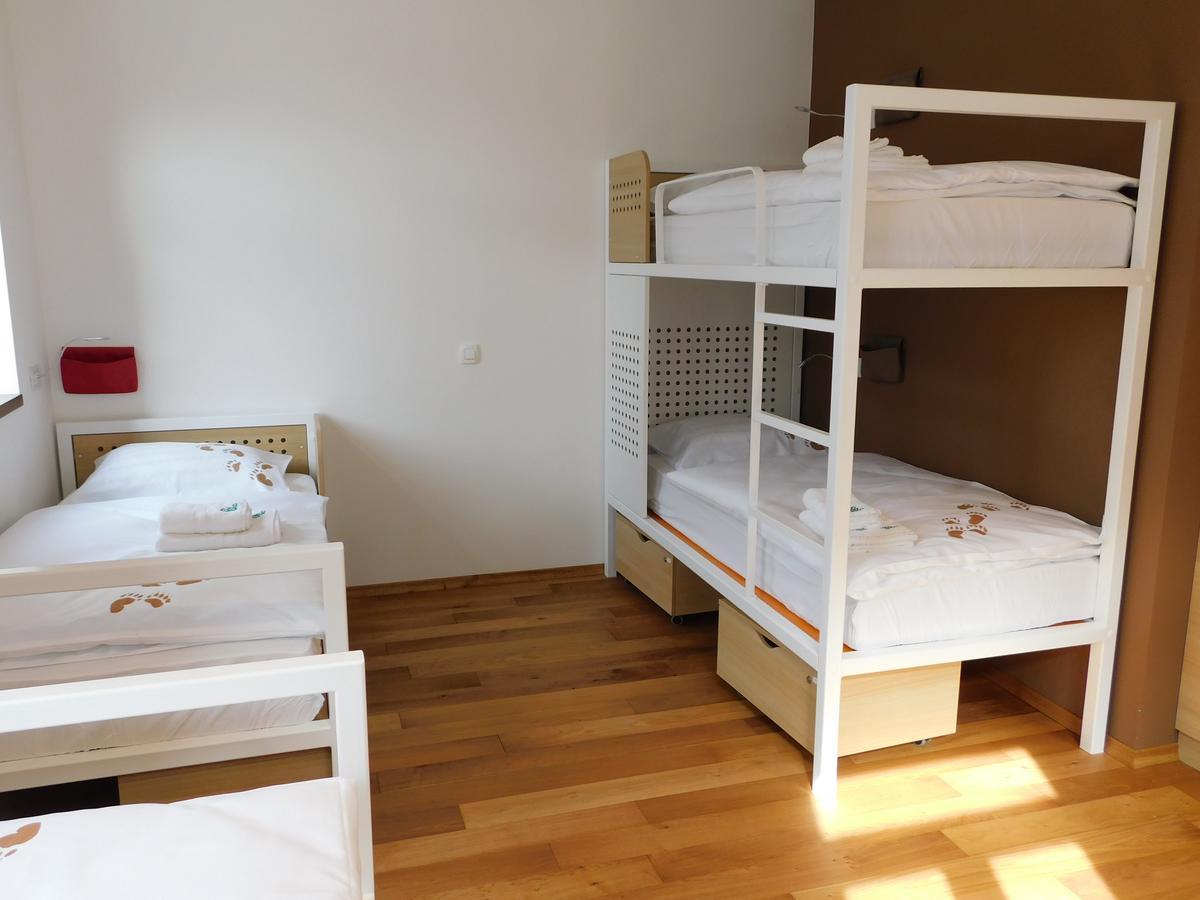 Hostel Bearlog Kočevje Kültér fotó